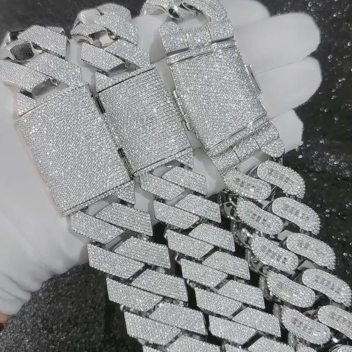 Prong Link Iced Cuban (20MM)